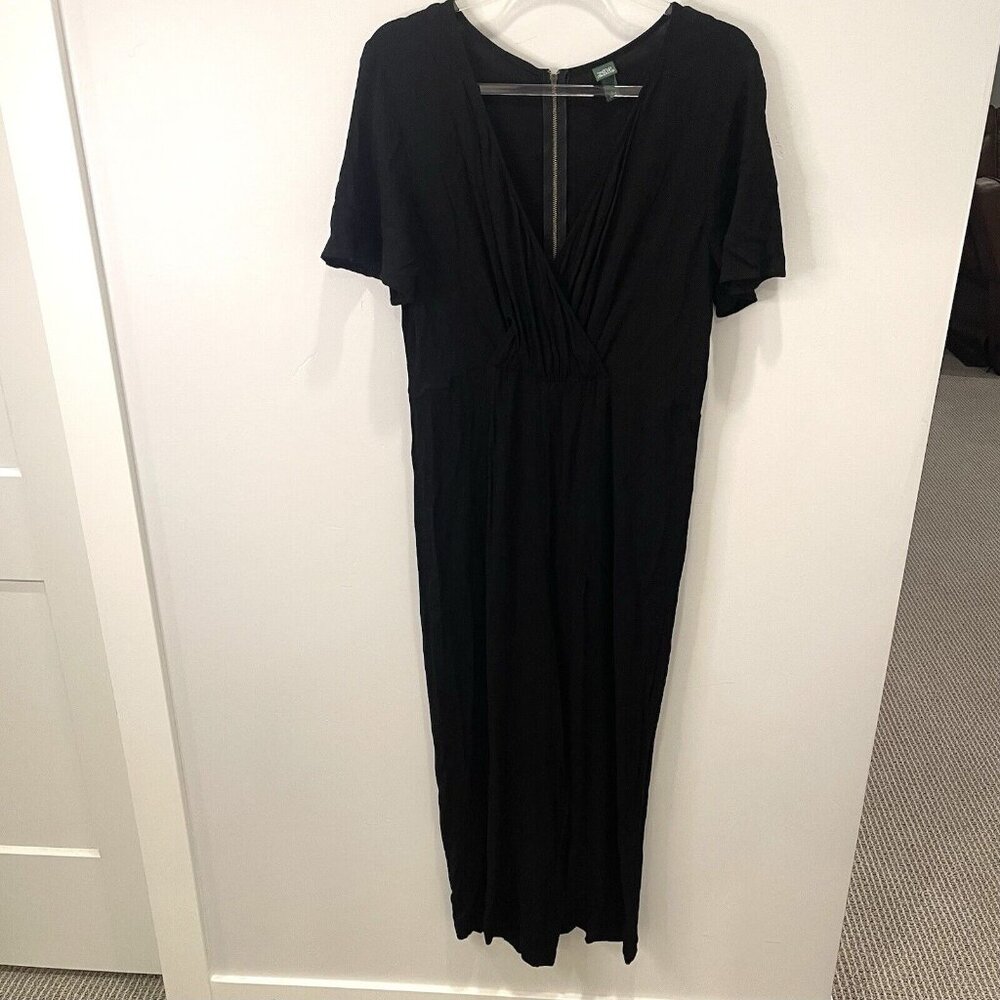 Wild Fable Women's Sz L One-Piece Short Sleeve Jumpsuit Black with Zipper